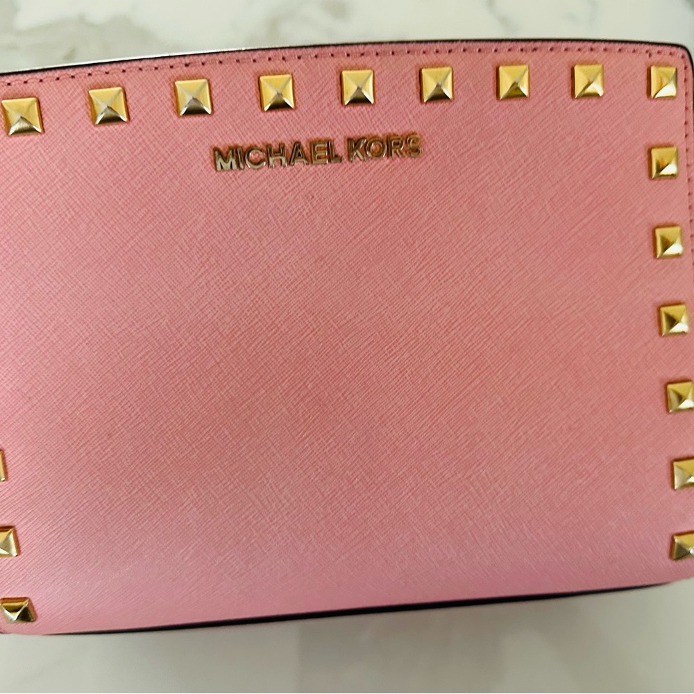 Michael Kors Pink Leather Bag (NEW)